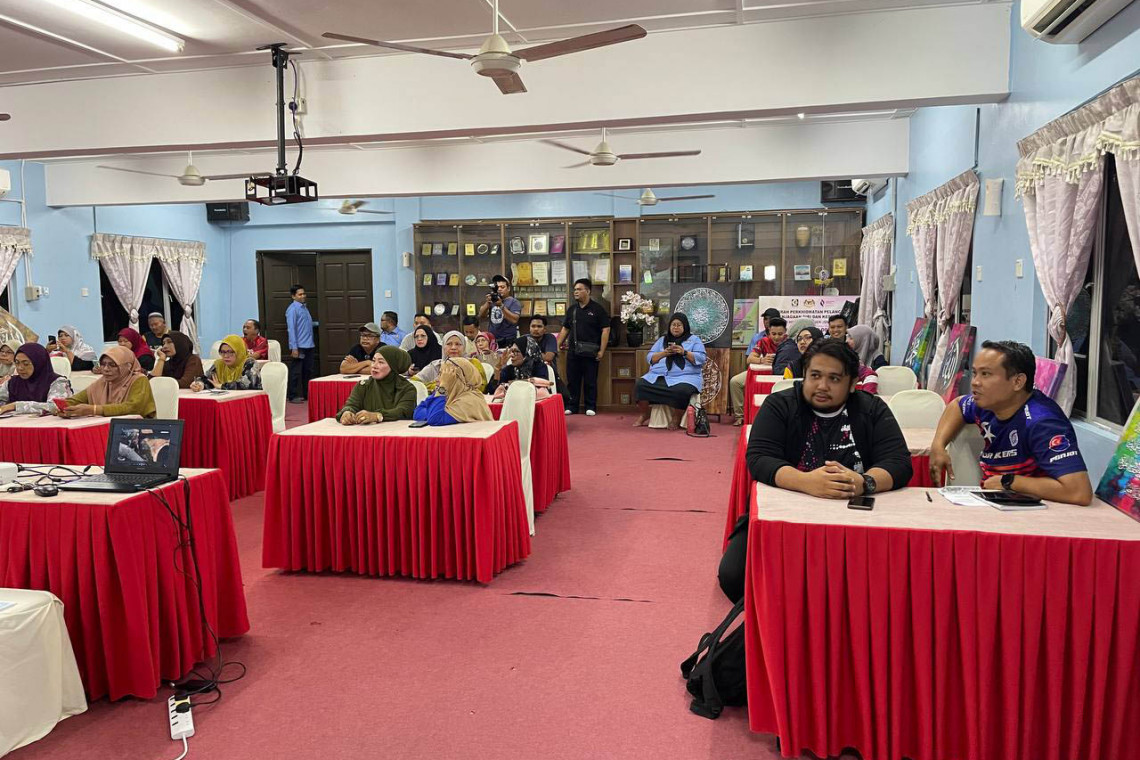 Seminar Room & Open Hall For Rental Homestay Lonek